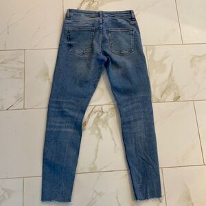 Sz 6 Zara high waist 80s wash stretch distressed cropped jeans